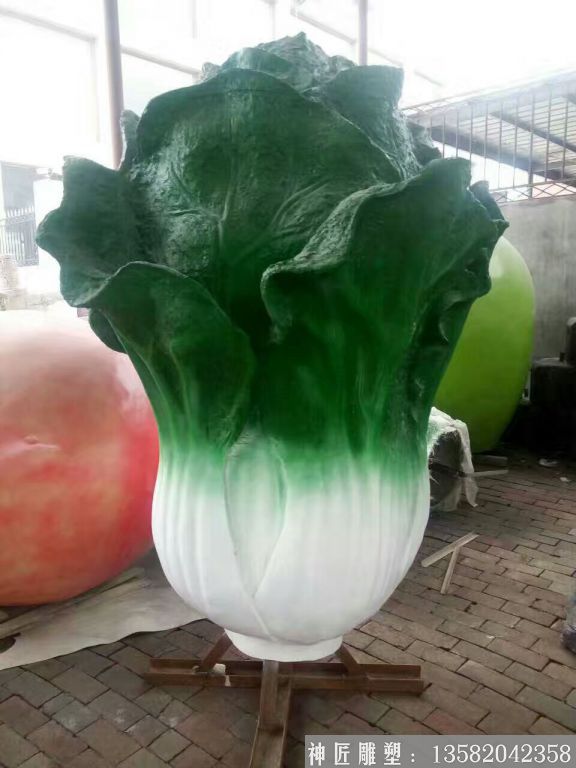 农业基地玻璃钢白菜雕塑价格 蔬菜雕塑厂家