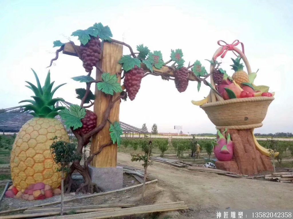 玻璃钢水果门头雕塑加工厂家